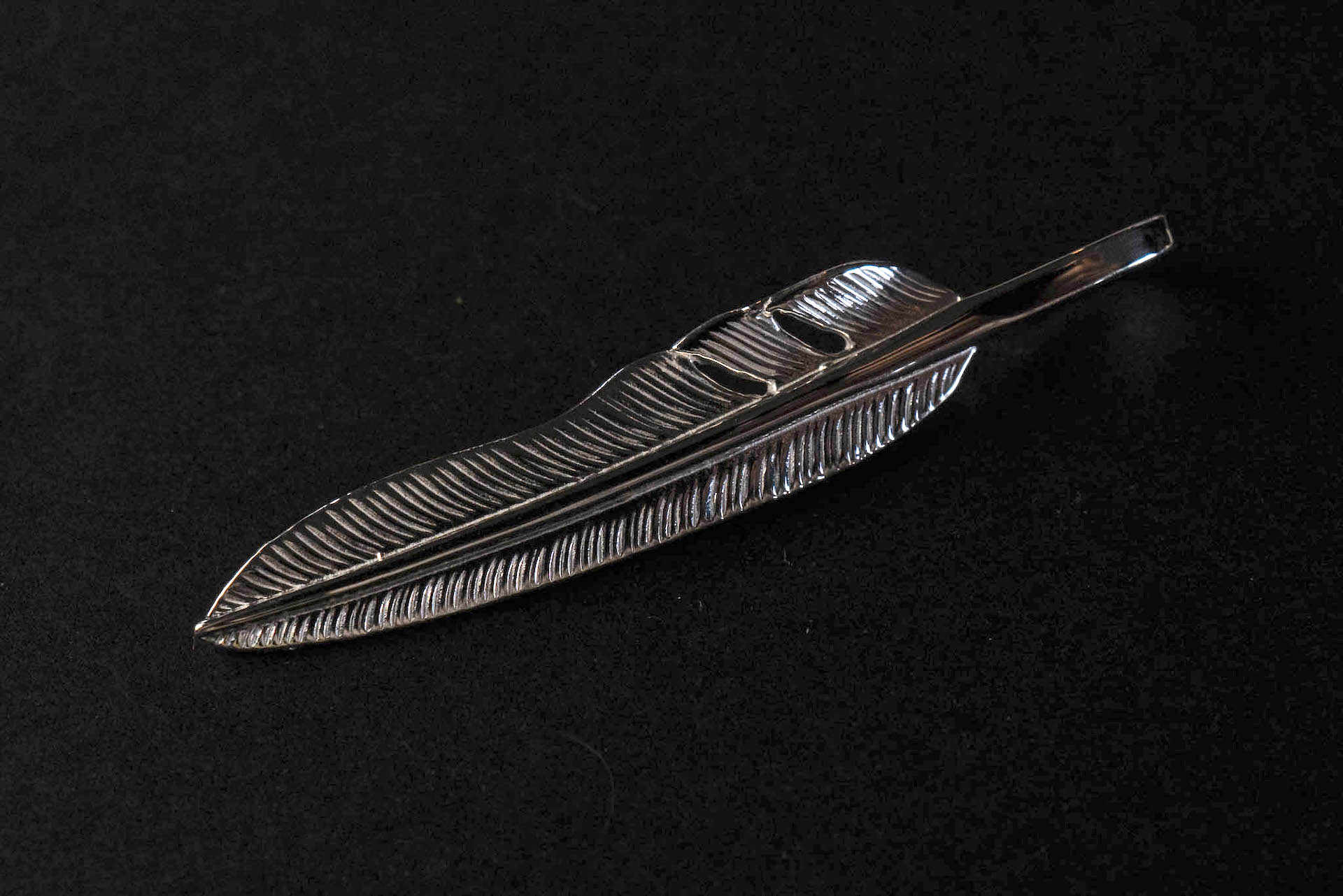 First Arrow's Small "Kazekiri" Silver Feather Pendants (P-431)