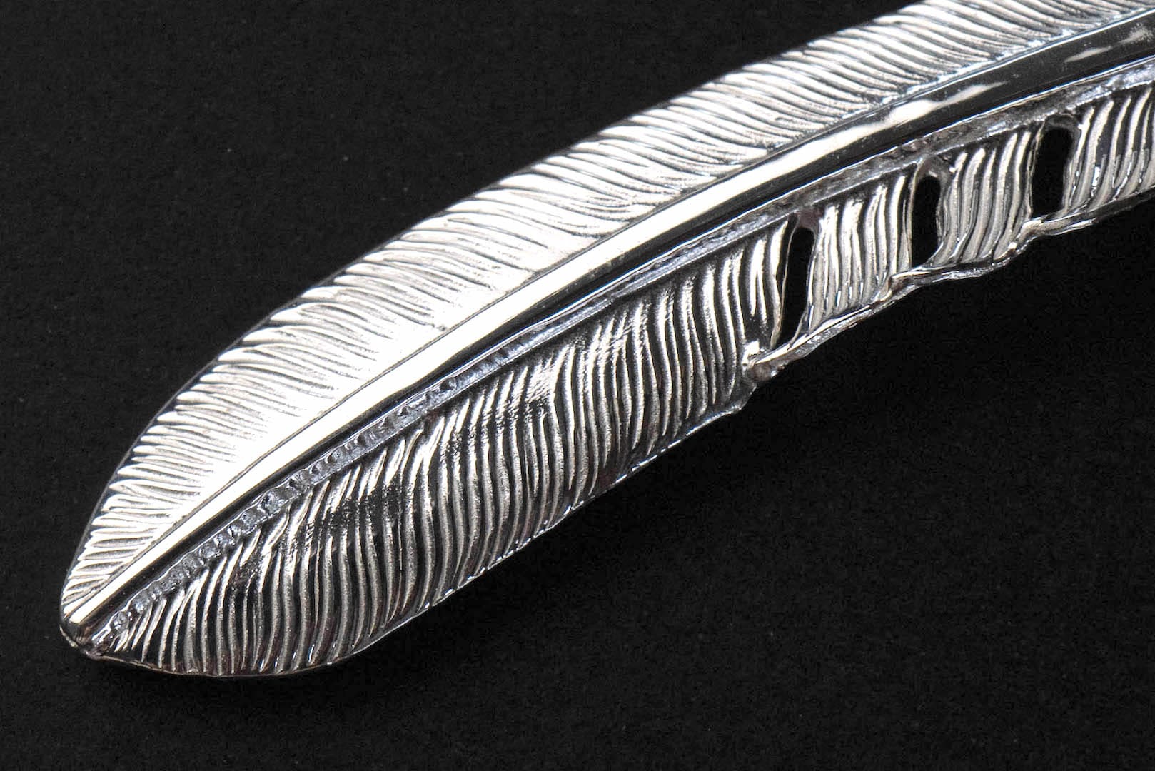First Arrow's "Medium Feather" Silver Pendant (P-519)