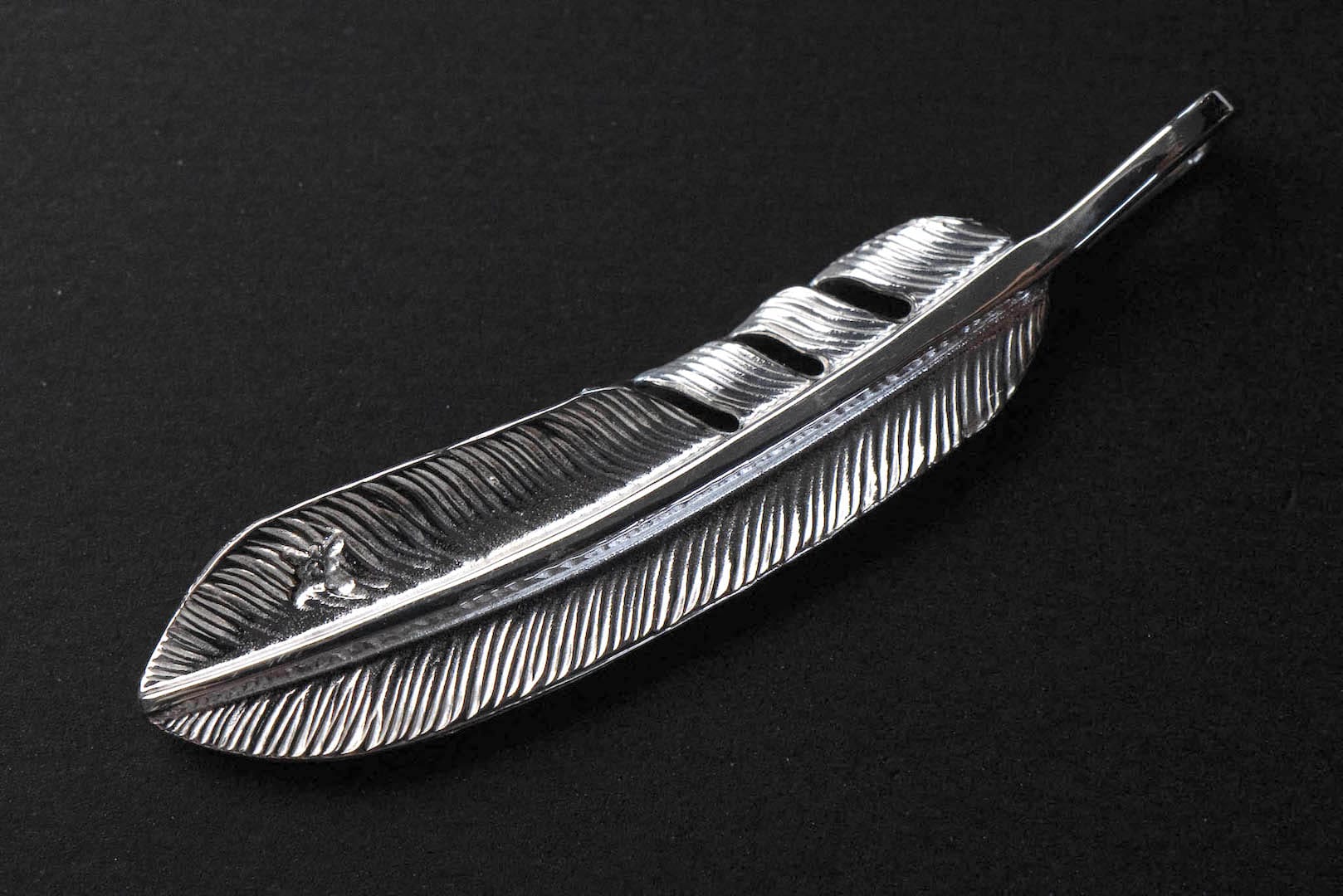 First Arrow's "Medium Feather" Silver Pendant (P-519)