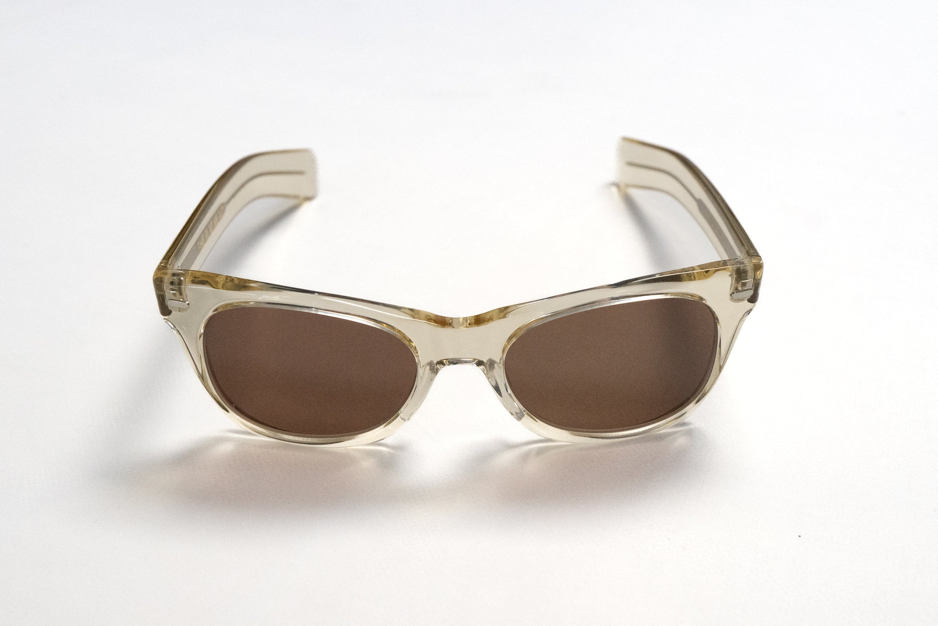 The Flat Head "Mid-Century" Acetate Sunglasses (Natural Clear)