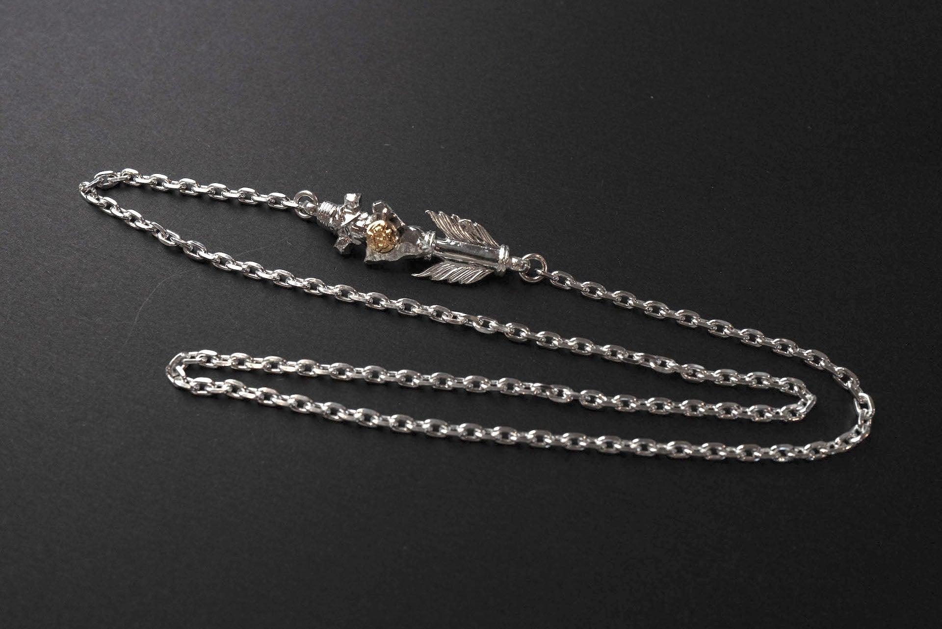 First Arrow's Size Small "Spirit Arrow" Silver Chain with 18K Gold Emblem (O-283)