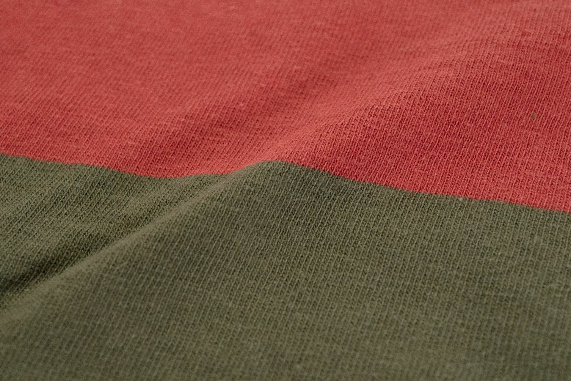 Freewheelers 6.5oz "Horizontal Striped" L/S Border Tee (Chilli Red X Dark Olive)