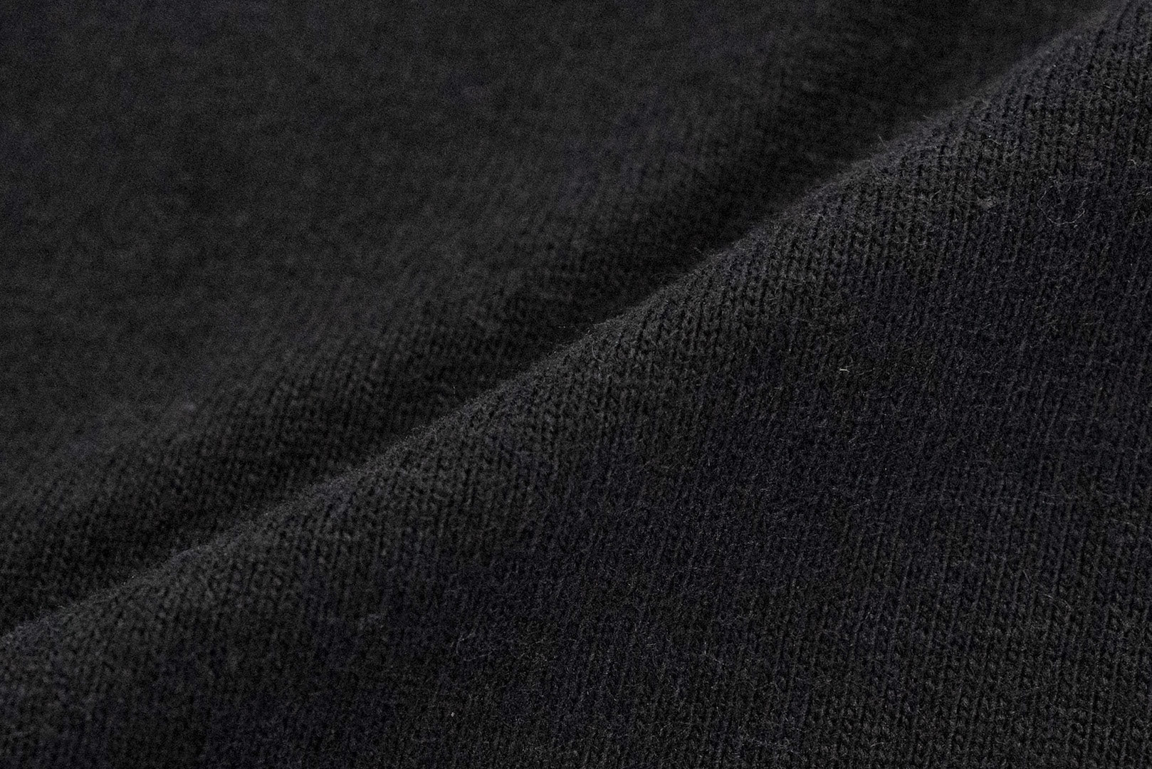 The Flat Head 9oz Loopwheel L/S Plain Tee (Black)