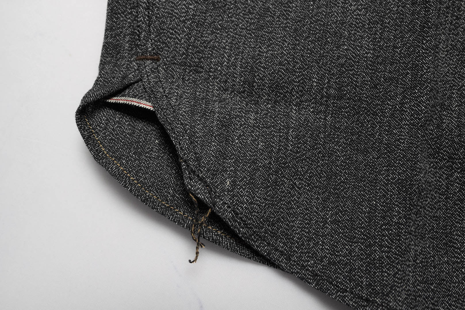 Freewheelers 8oz "Neal" Selvage Chambray Shirt ‘25 Version (Black Pepper)