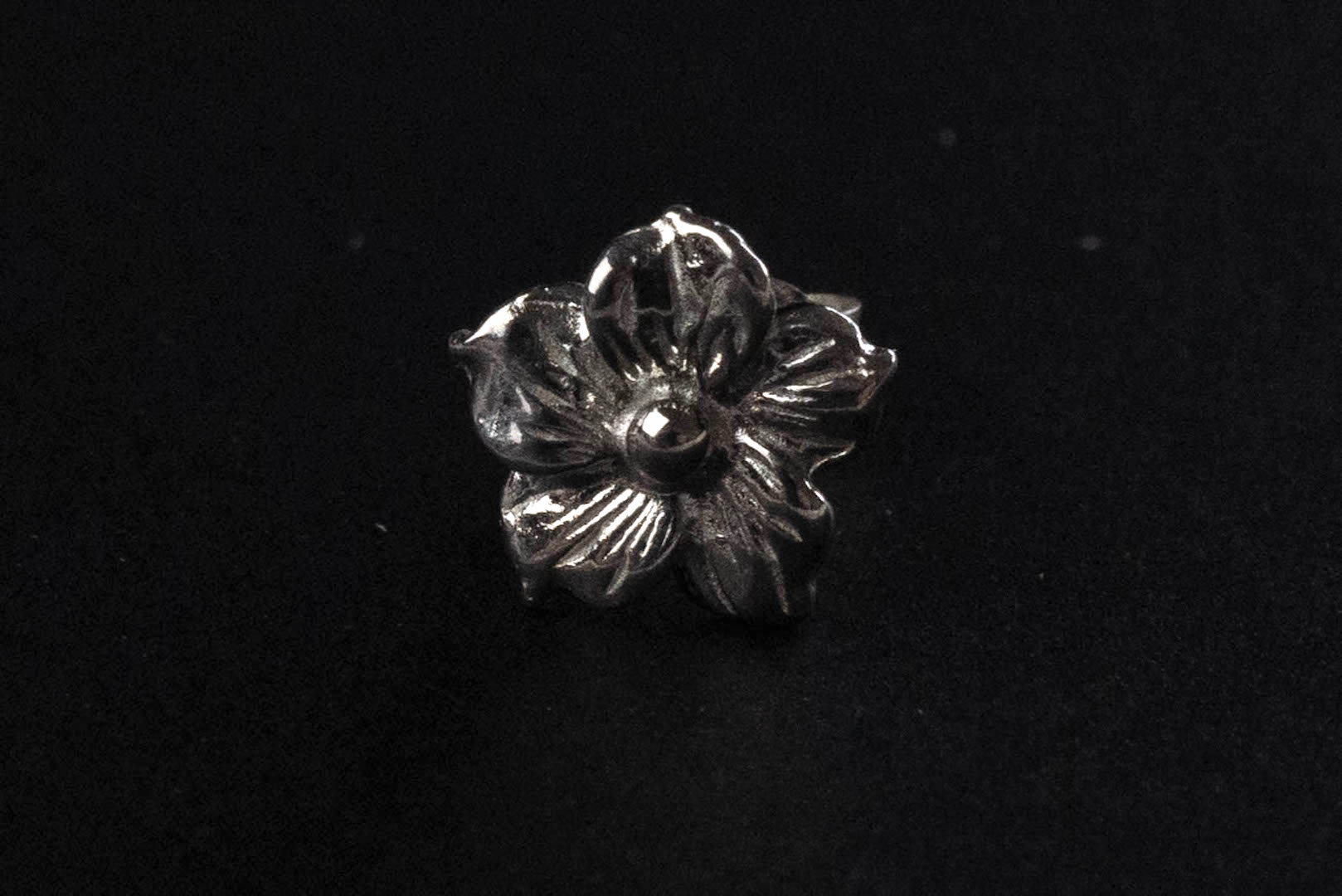First Arrow's Small Silver "Flower" Earring (O-056)
