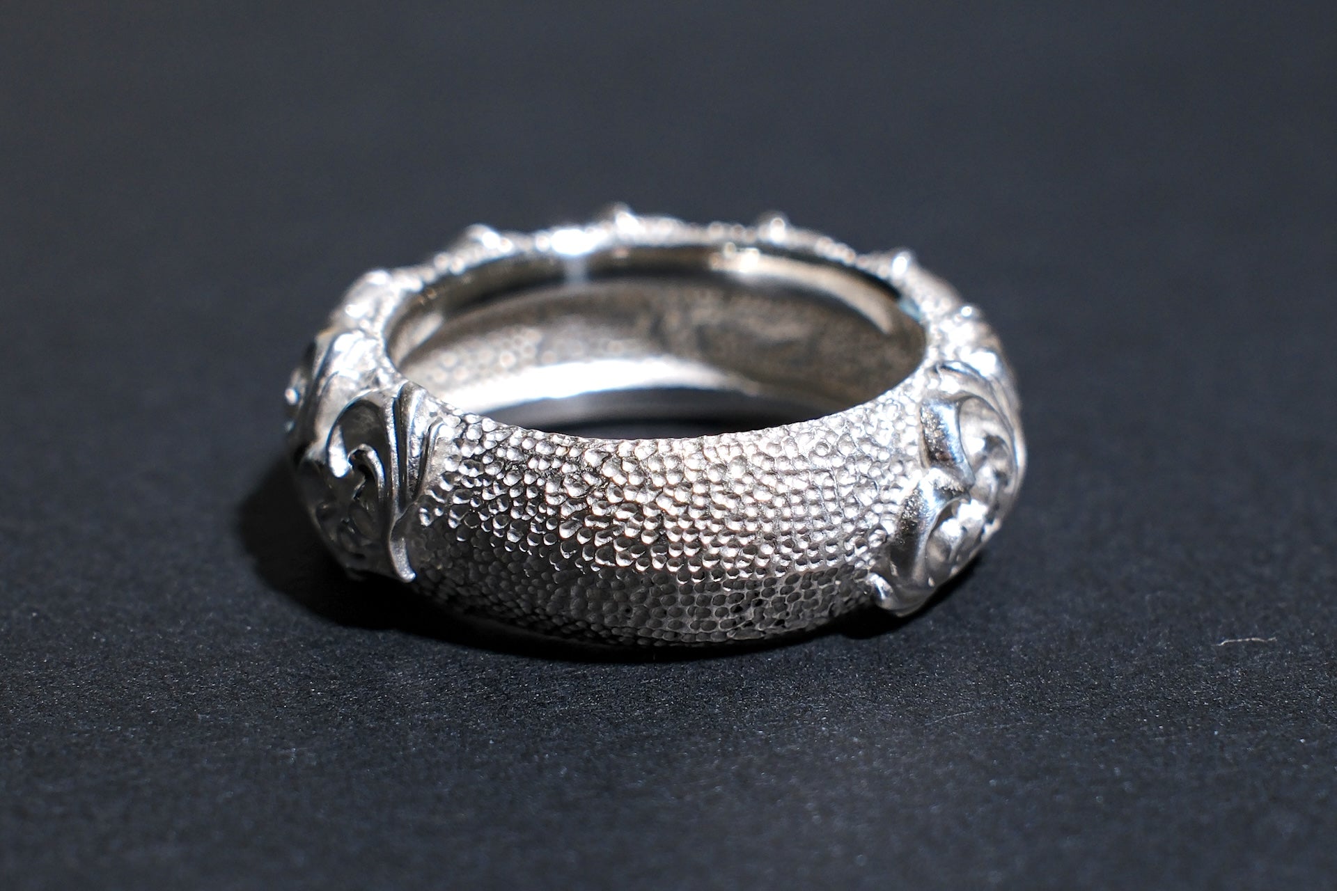 Legend "Heartfelt" Silver Ring (Large)