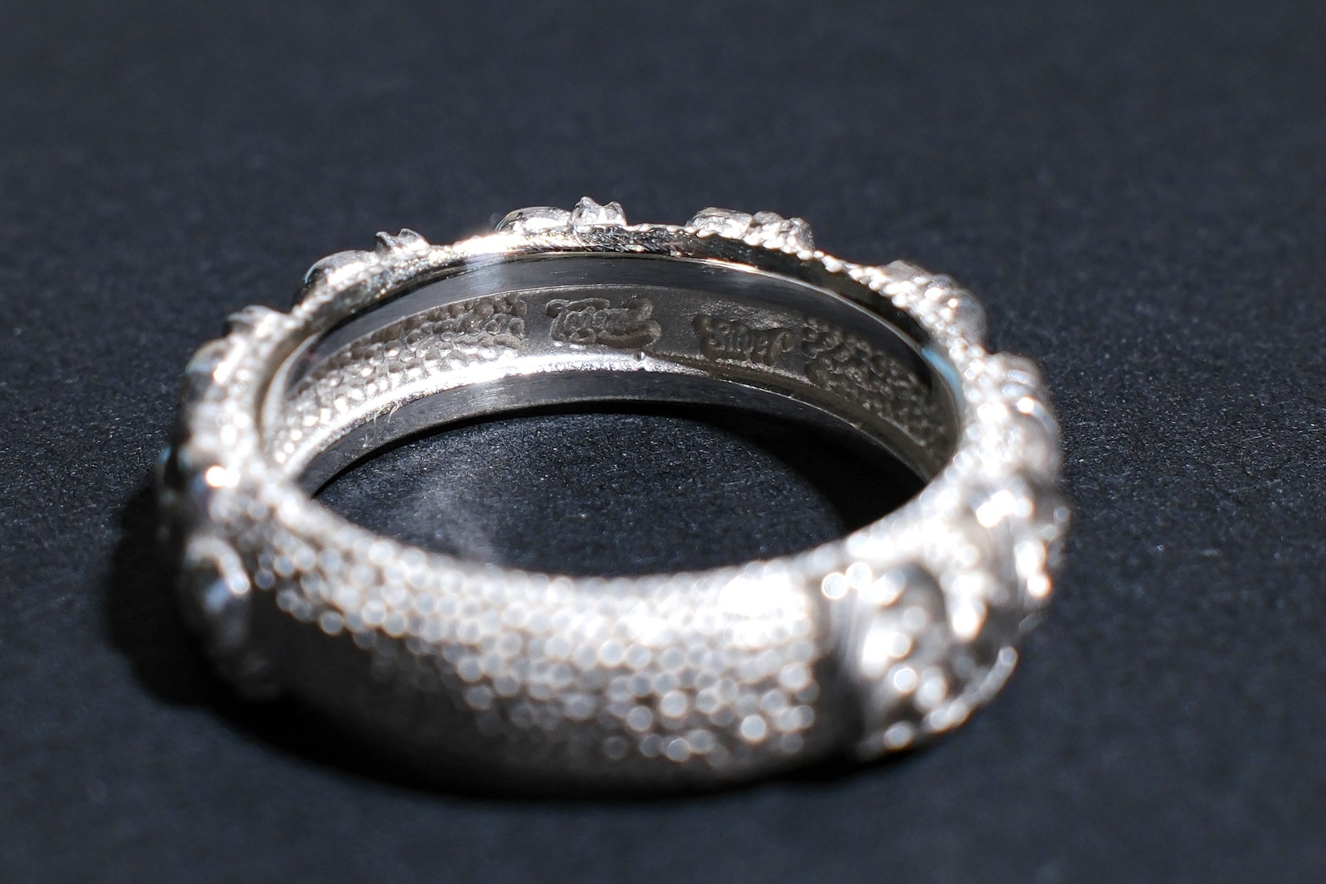 Legend "Heartfelt" Silver Ring (Medium)