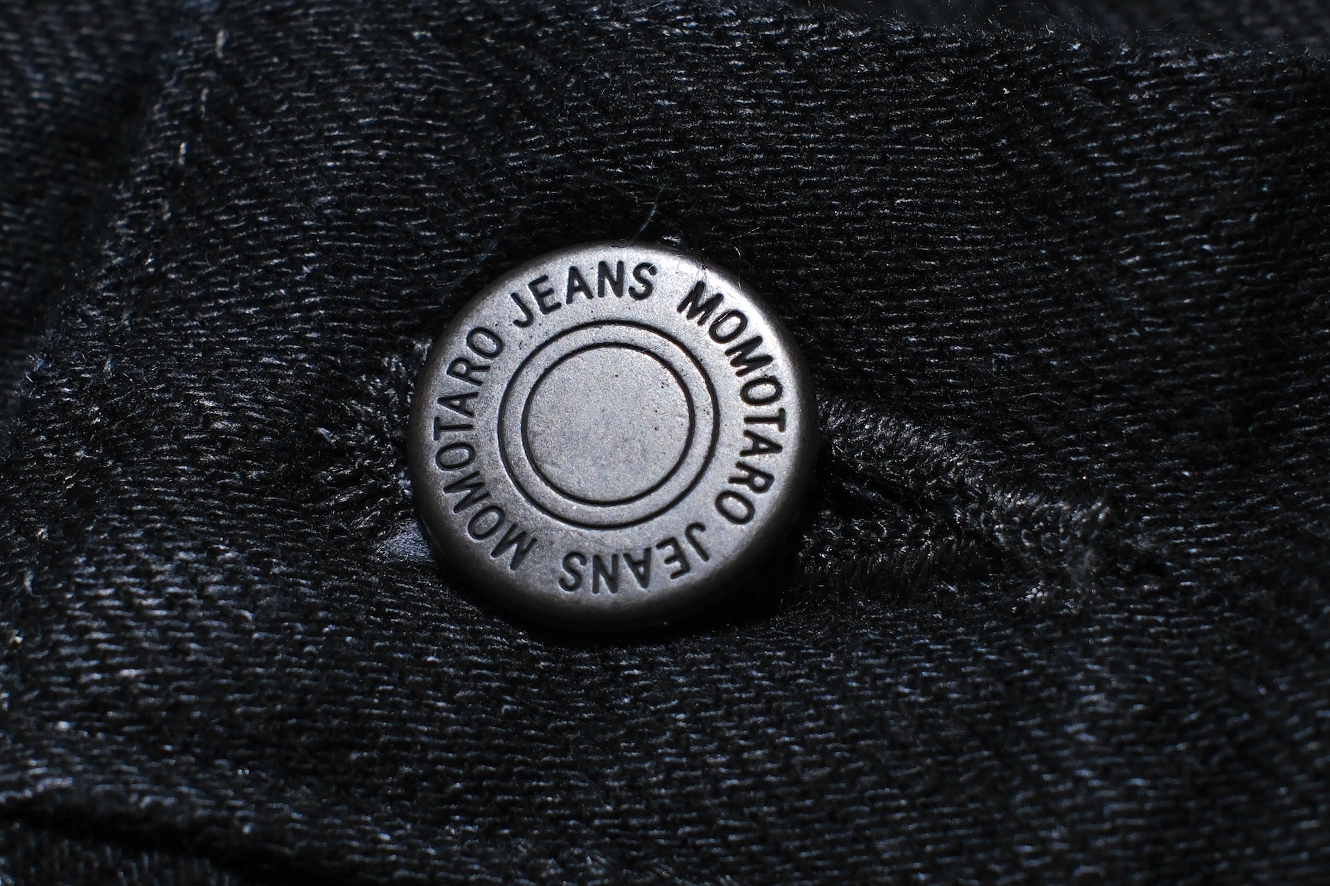 MOMOTARO JEANS 15.7oz "Black GTB" #Z101 Denim (Classic Straight fit)