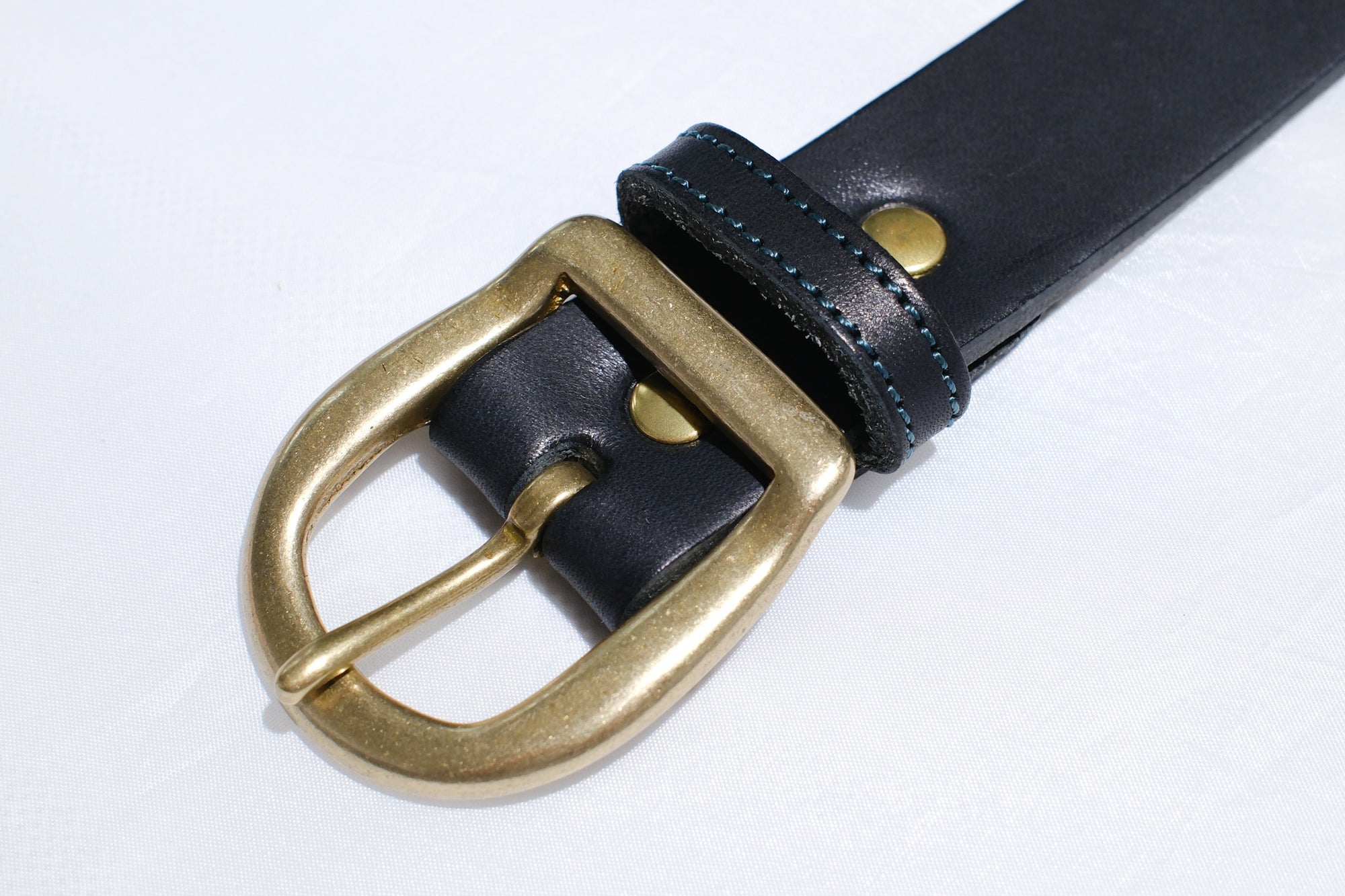 Omoto Denim “Tail Feather” Genuine Cowhide Narrow Belt (Solid Black)