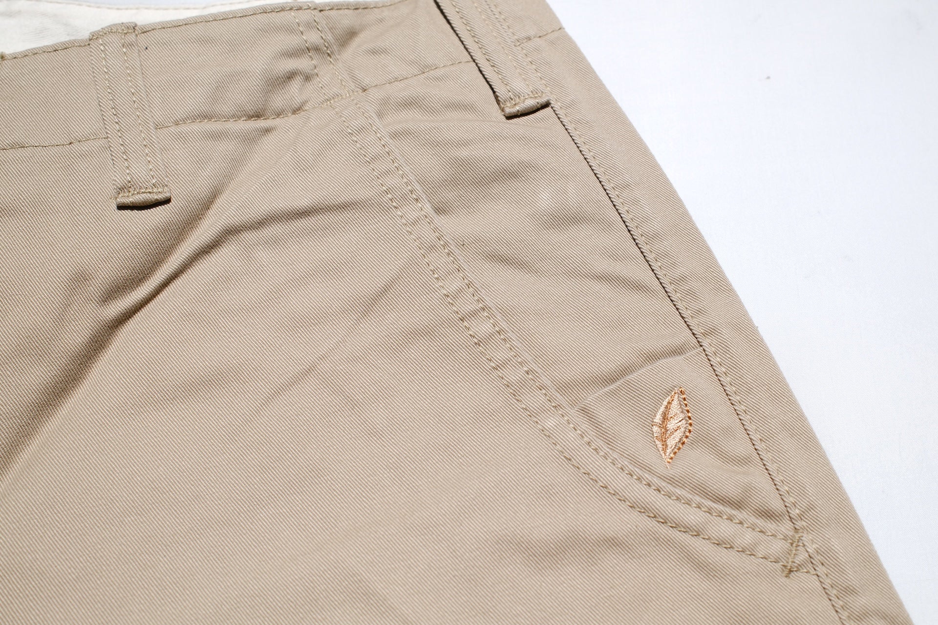 Pure Blue Japan 11oz “Dry-Touch” High-Density Chino Trousers (Light Beige)