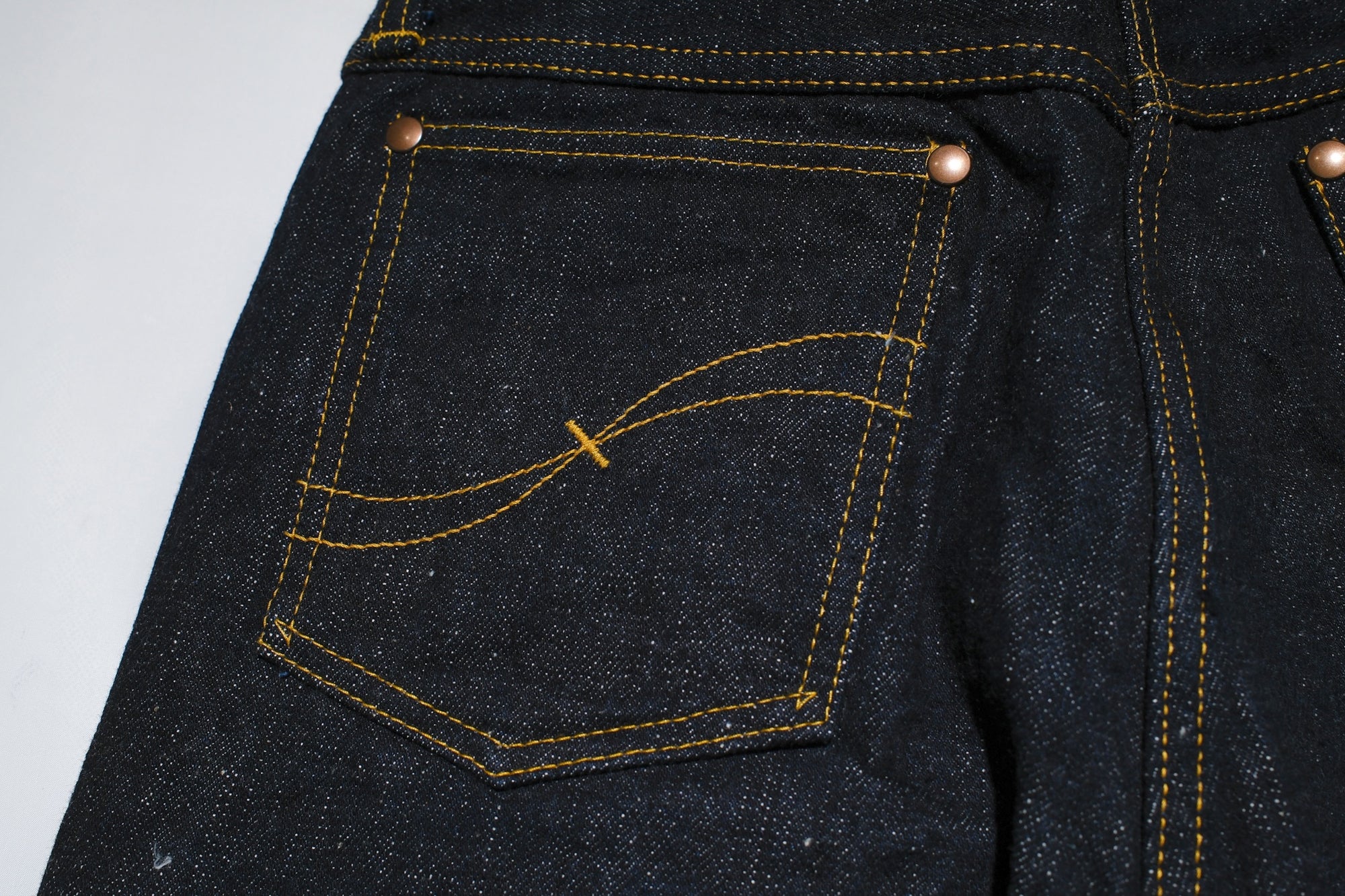 Samurai 17oz S210XJ17oz-26U “Year of the Horse” Denim (Saddle Slim fit)