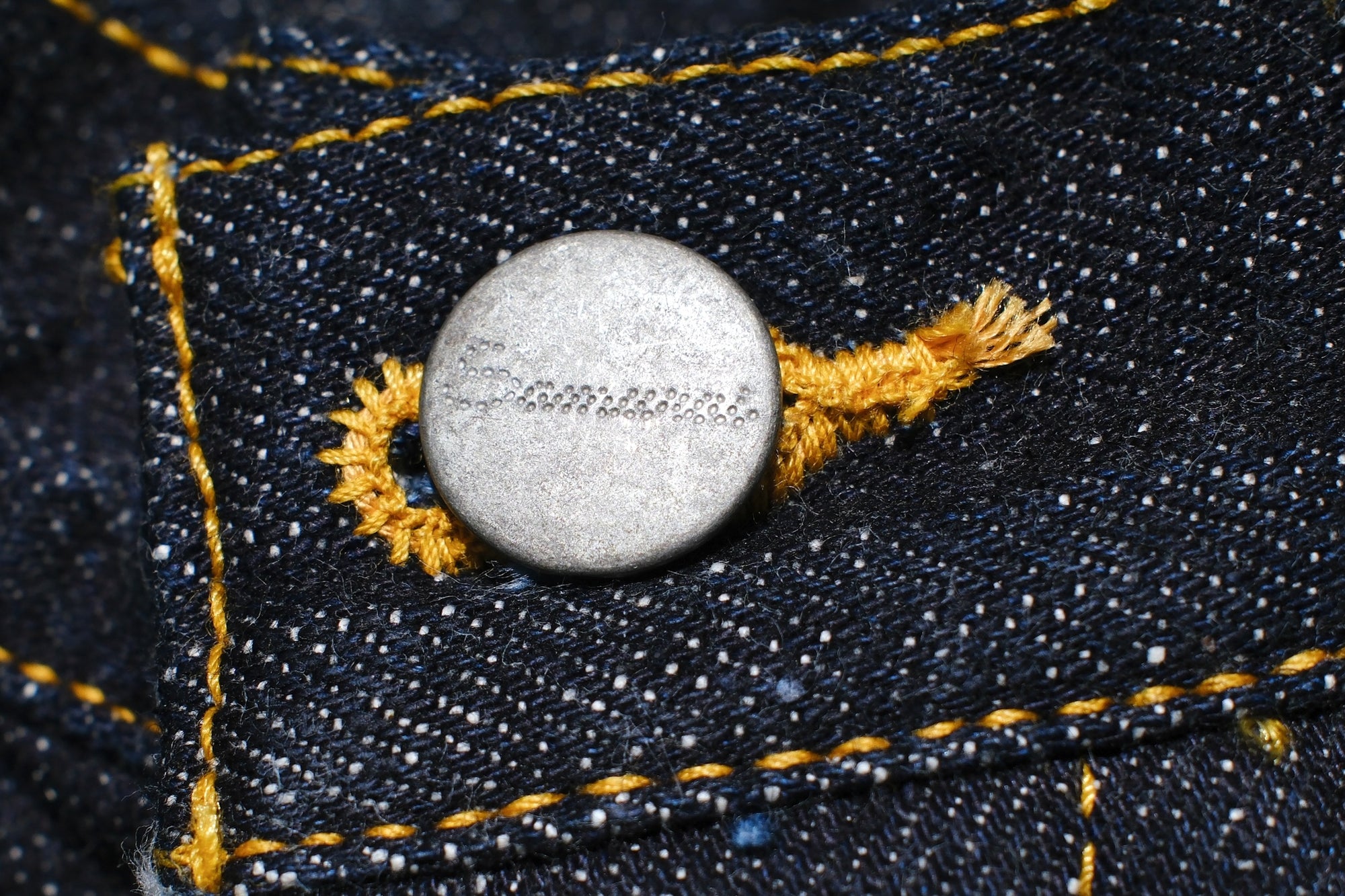 Samurai 17oz S210XJ17oz-26U “Year of the Horse” Denim (Saddle Slim fit)