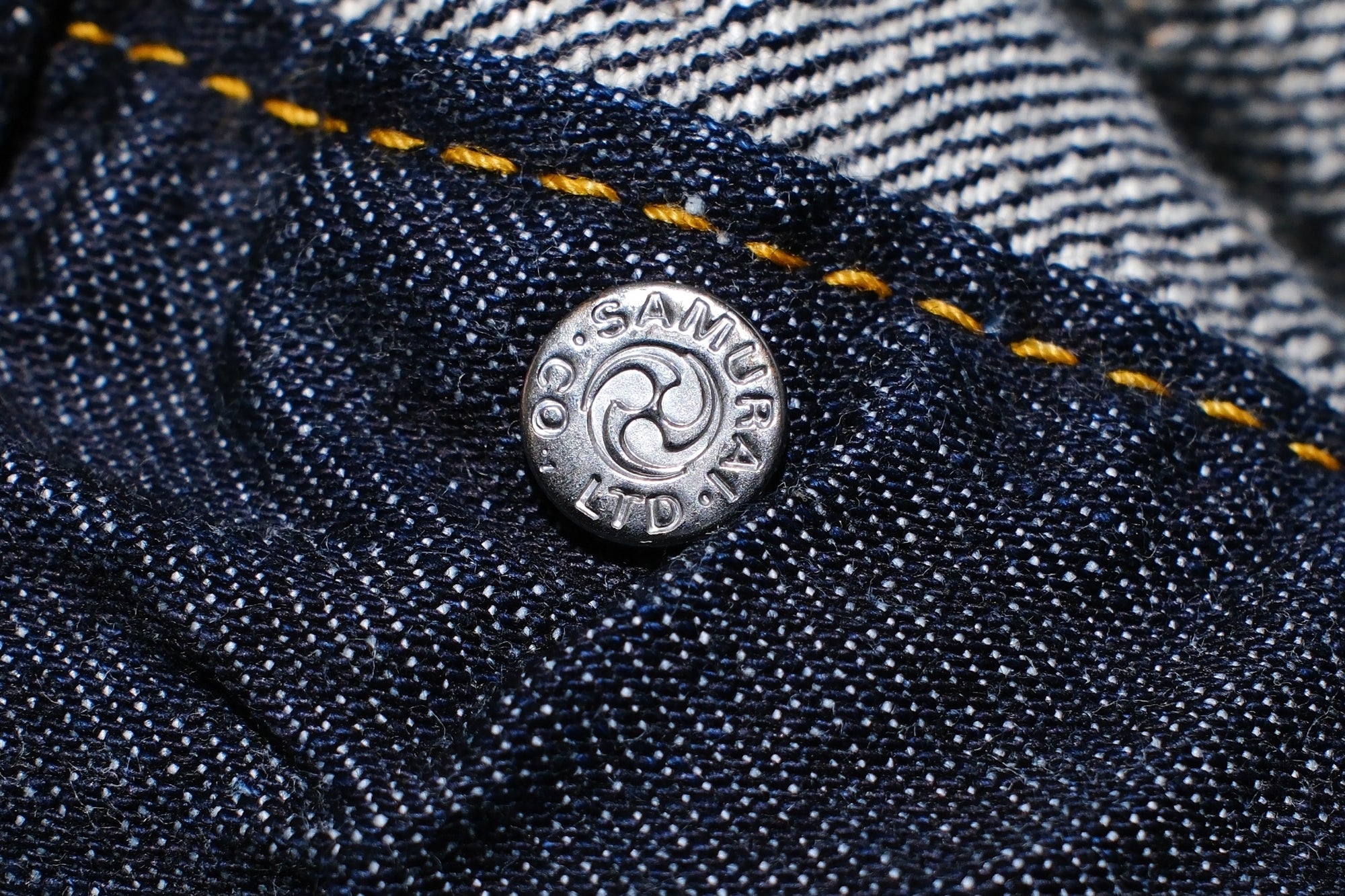 Samurai 17oz S210XJ17oz-26U “Year of the Horse” Denim (Saddle Slim fit)
