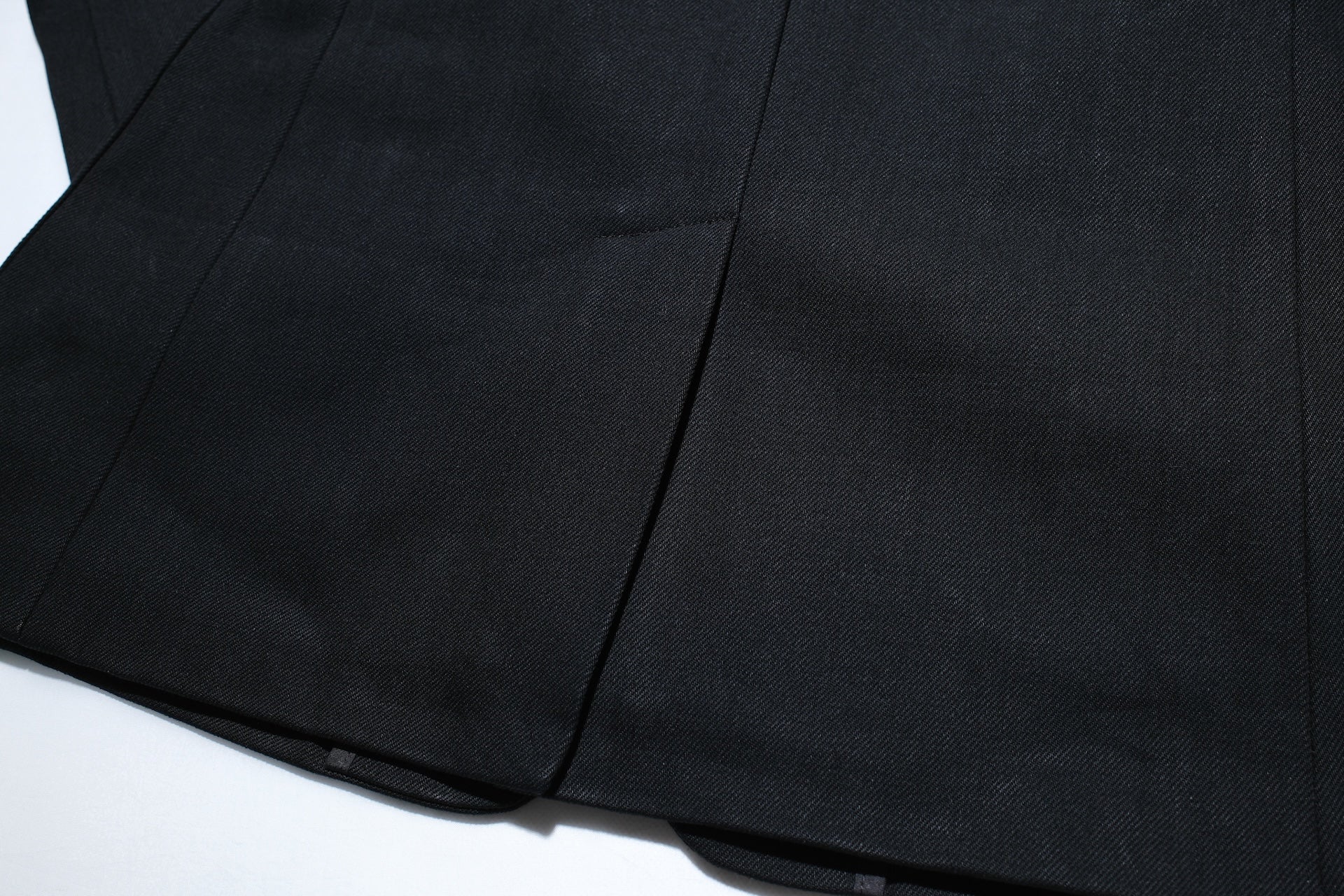Sugar & Co. “Ivy Senior” 13.5oz Denim Tailored Blazer (Solid Black)