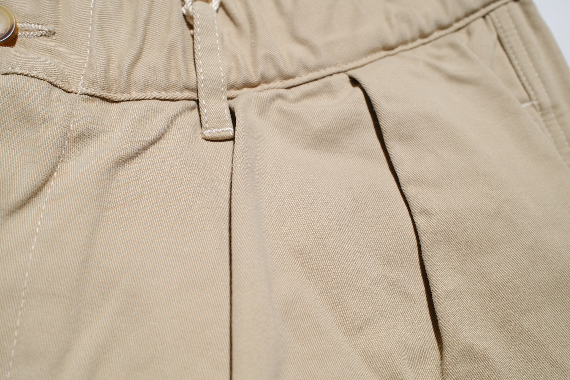 Sugar & Co. “Ivy Senior” Moleskin Loose-Straight Chino Trousers (Beige)
