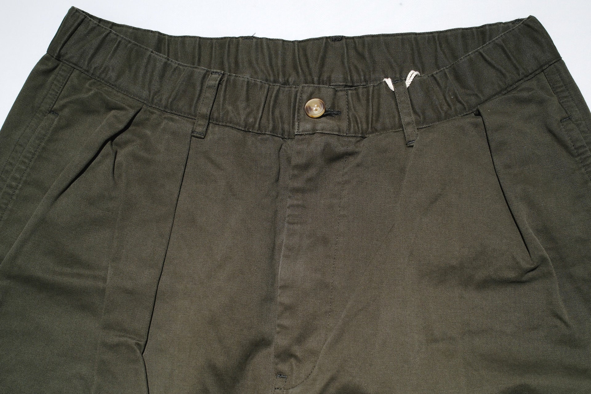 Sugar & Co. “Ivy Senior” Moleskin Loose-Straight Chino Trousers (Olive)