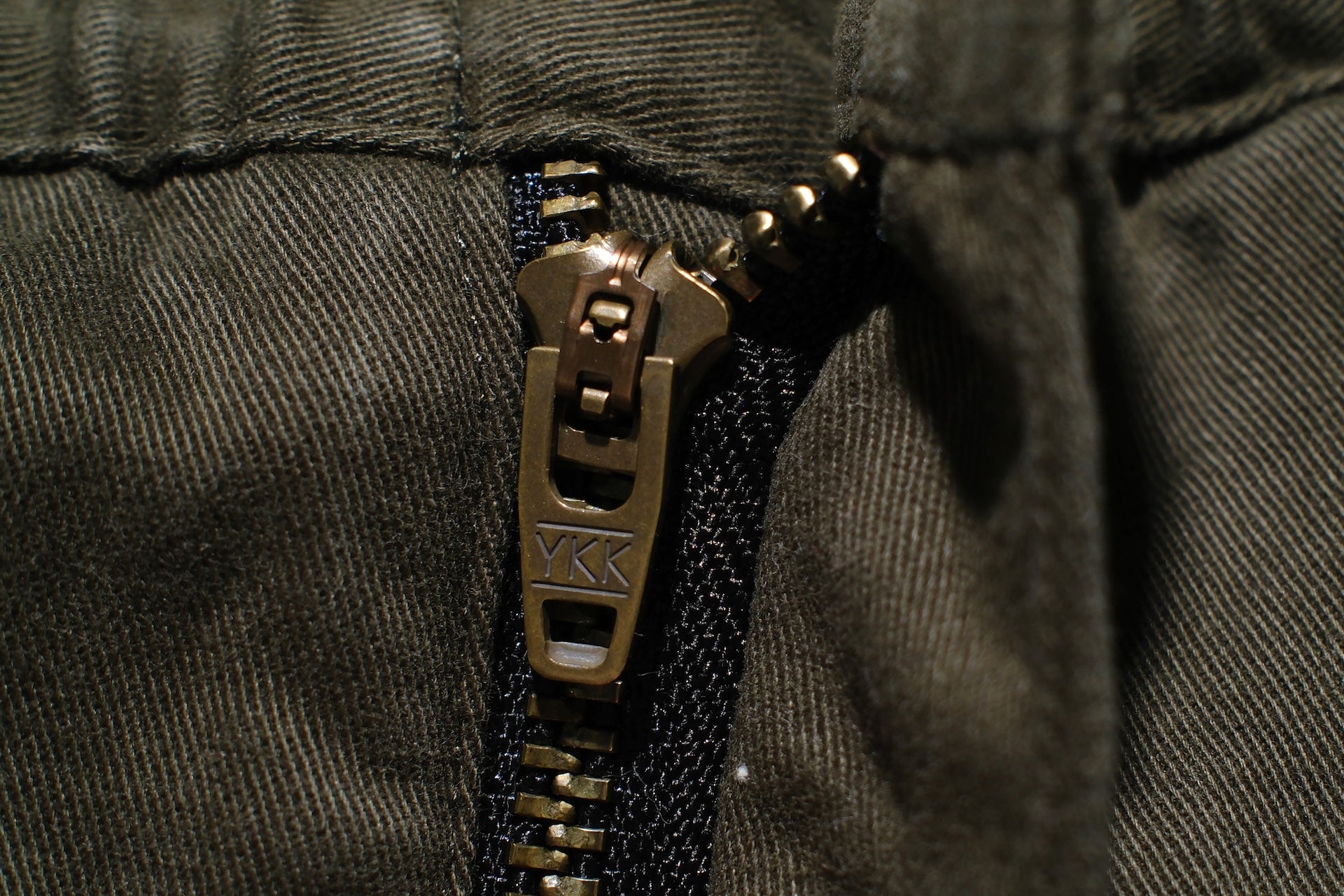 Sugar & Co. “Ivy Senior” Moleskin Loose-Straight Chino Trousers (Olive)