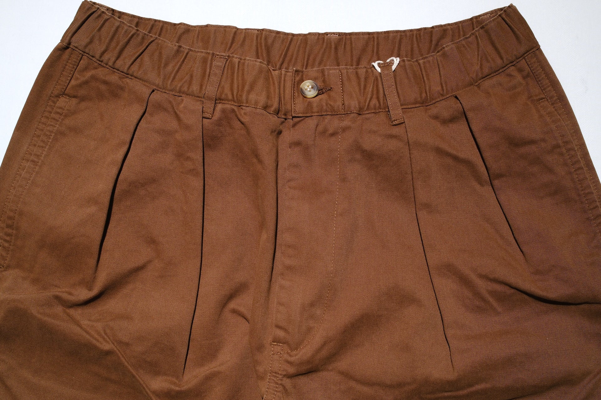 Sugar & Co. “Ivy Senior” Moleskin Loose-Straight Chino Trousers (Brown)