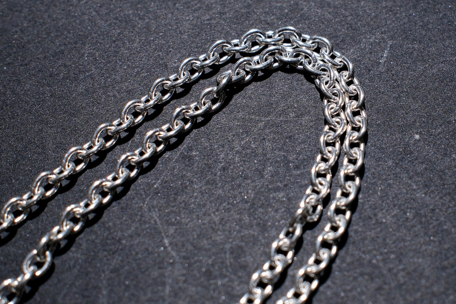 The One OCEAN "Round Azuki" Silver Chain with “Palm Tree” Hook (Small)