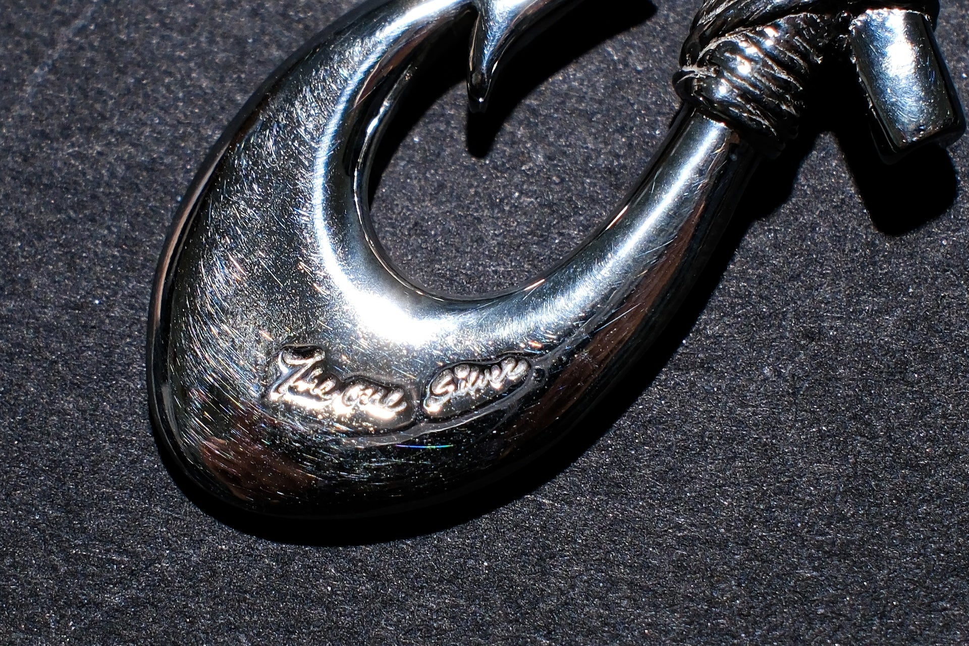 The One OCEAN “Ancient Makau Ace Type” Silver Pendant (Medium)