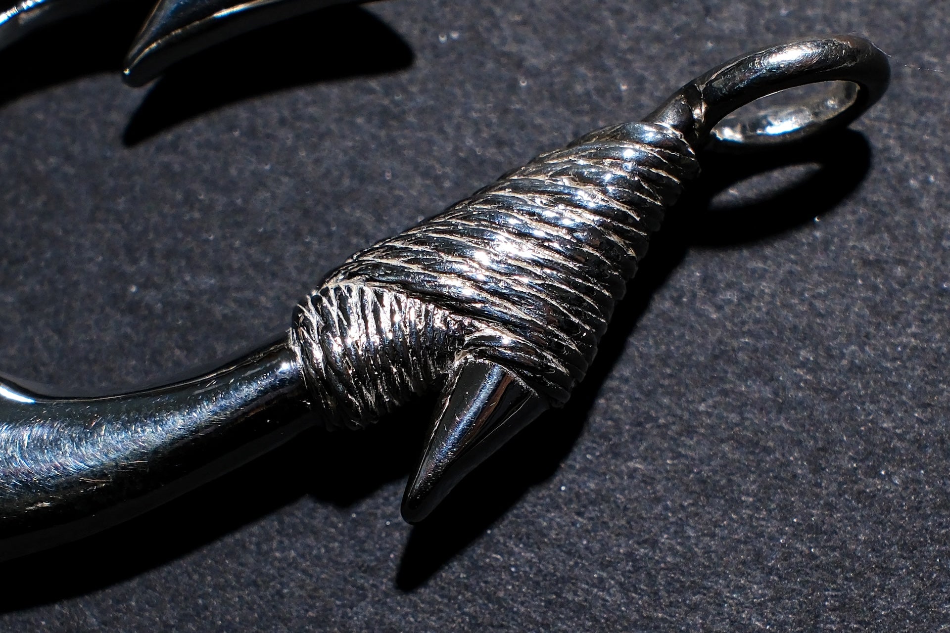 The One OCEAN “Ancient Makau Ace Type” Silver Pendant (Large)