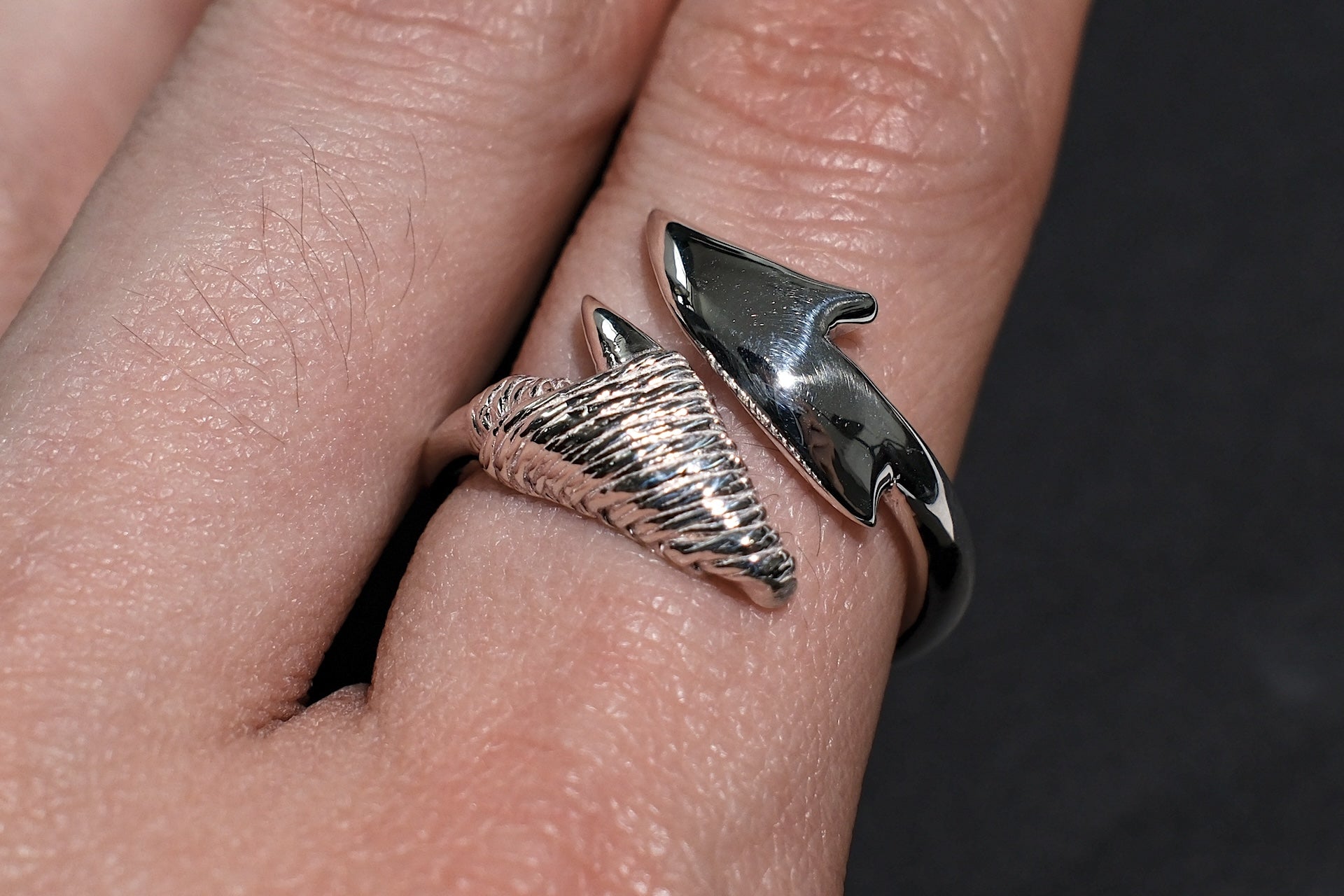 The One OCEAN “Ancient Makau” Silver Dual Ring