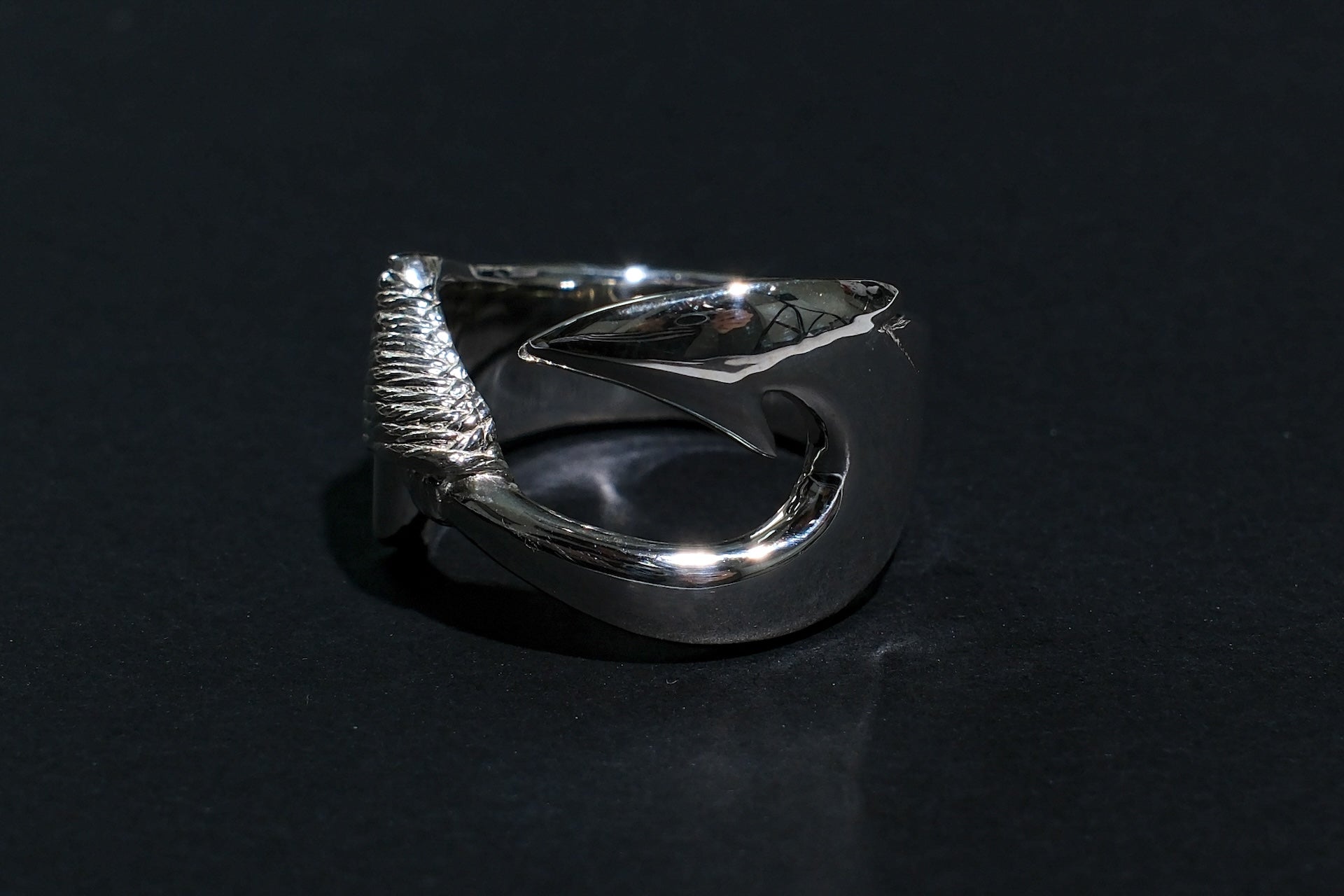 The One OCEAN “Hawaiian Makau” Signature Silver Ring