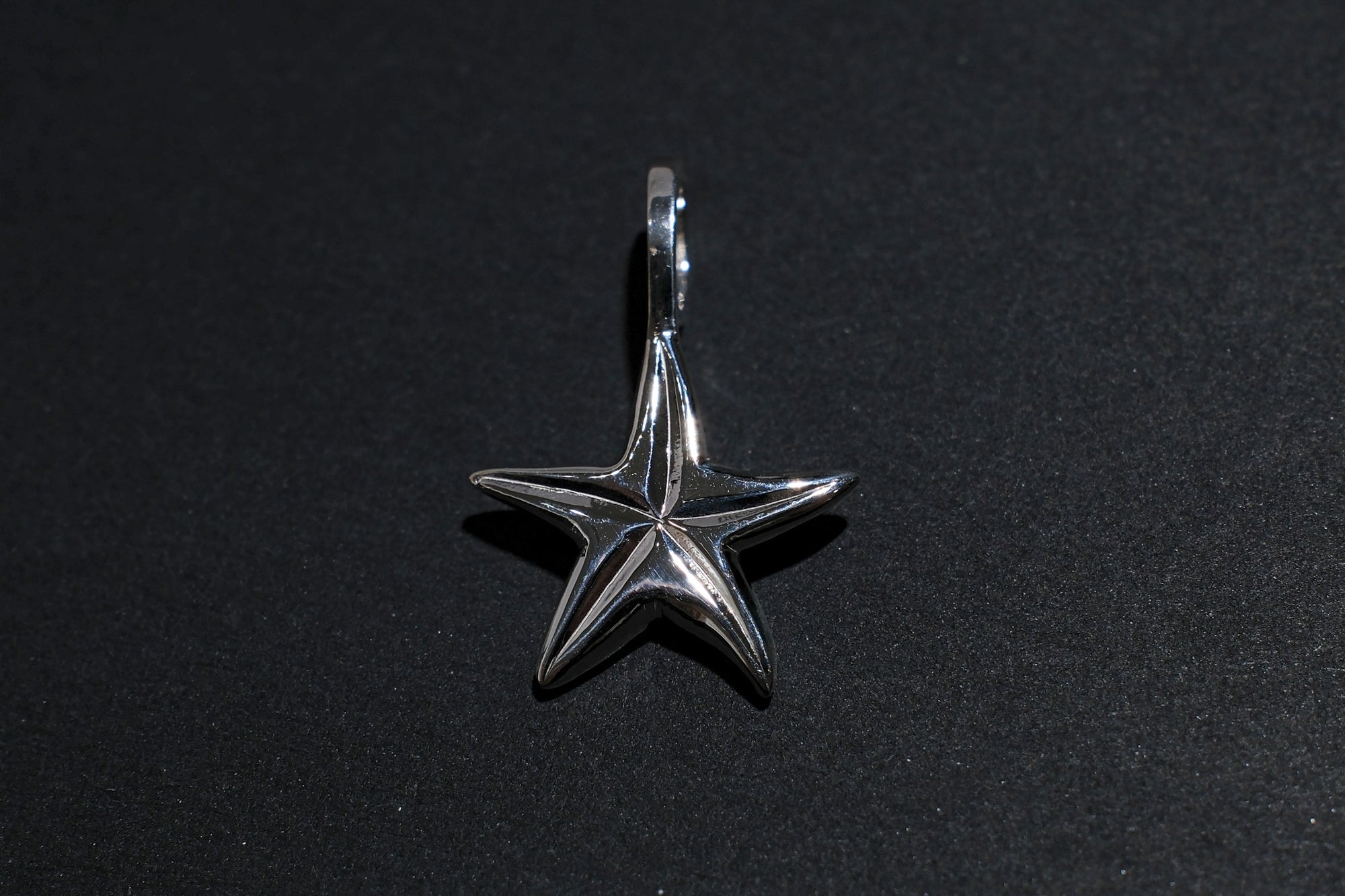 The One OCEAN "Starfish" Island Charm