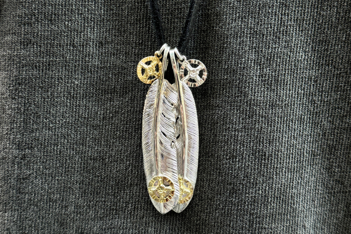 First Arrow's "Medicine Mark" Mini Pendant (P-776)