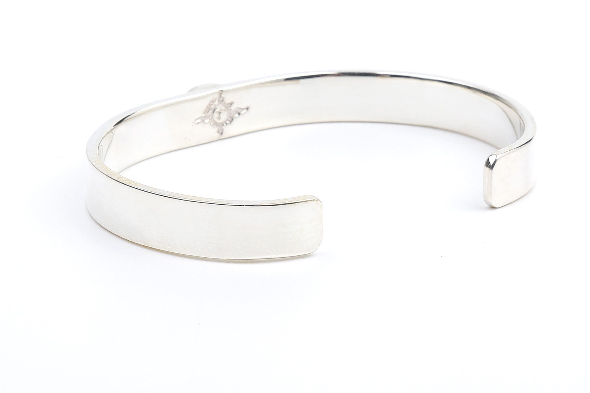 First Arrow's 8mm "Soulo" Bangle