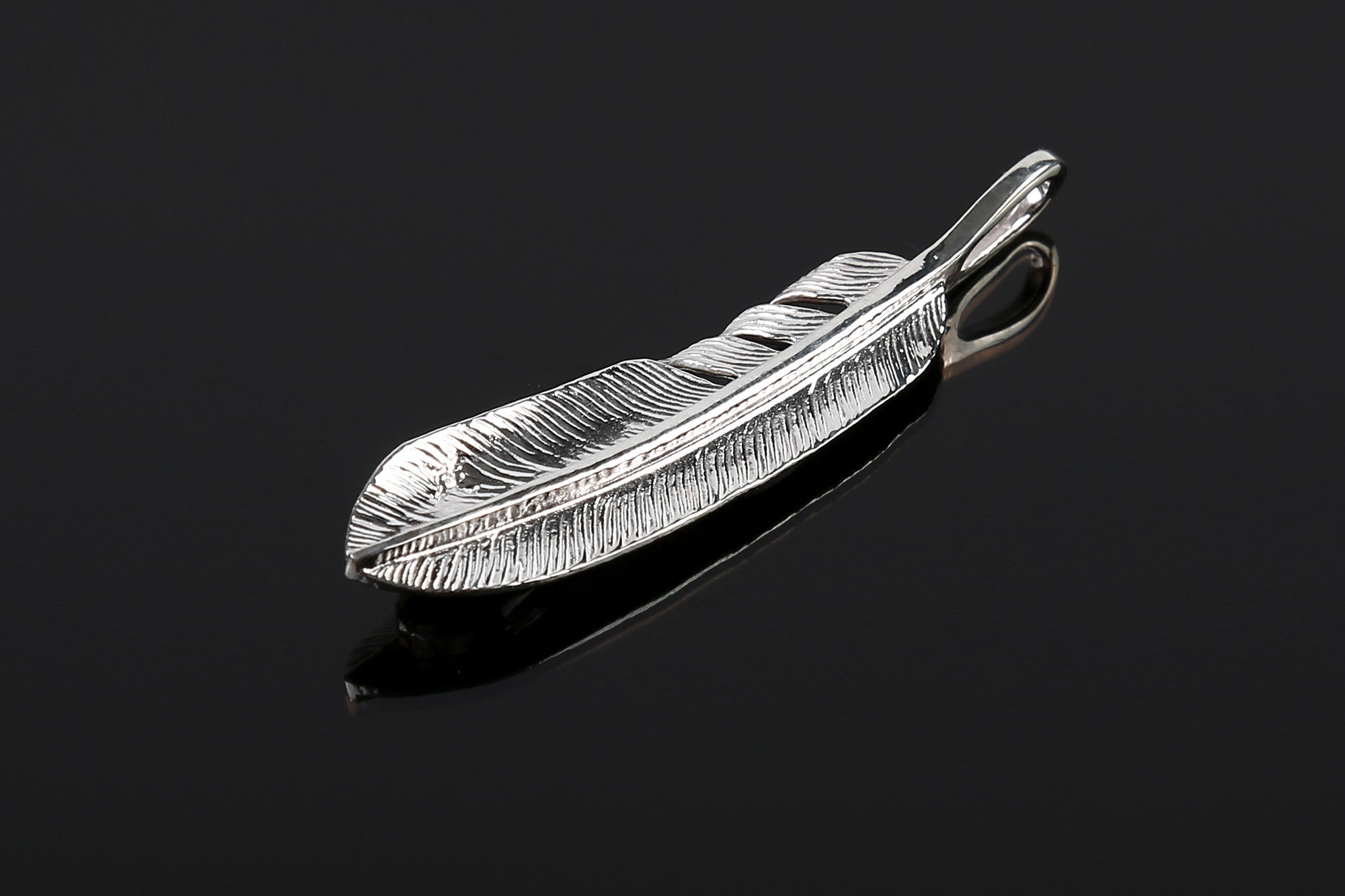 First Arrow's Medium "Soulo" Feather Pendant