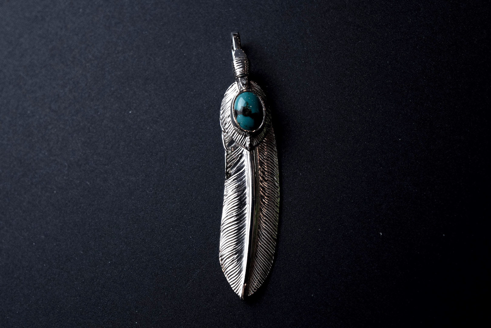 First Arrow's Medium Silver Heart-Feather Pendant With Turquoise (P-516)