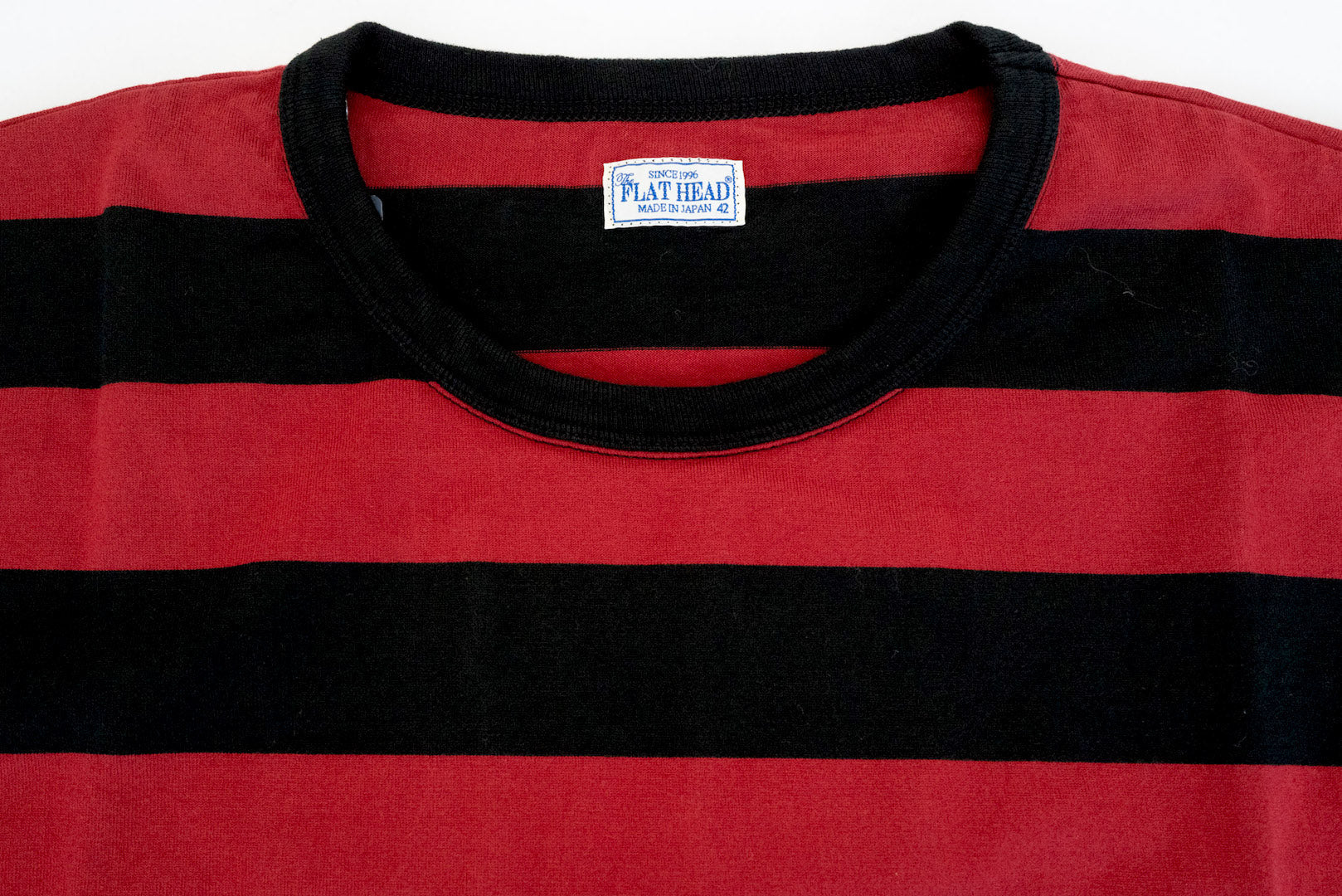 The Flat Head 7oz Loopwheeled L/S Border Tee (Black X Red)