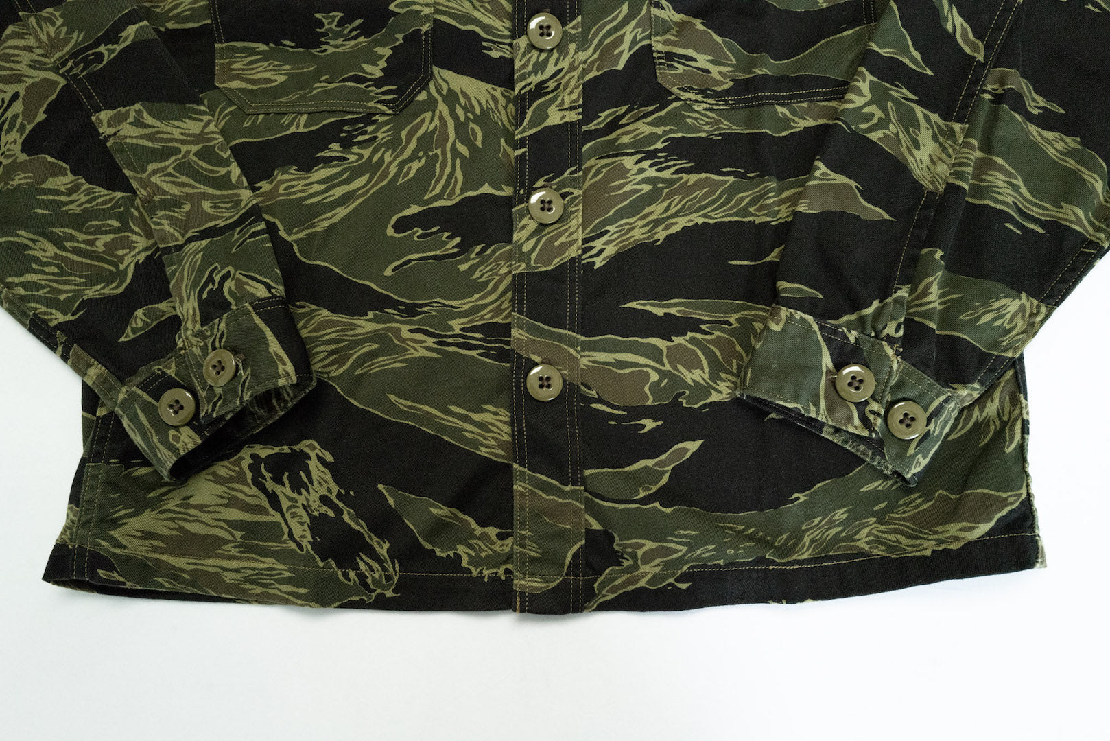 Freewheelers Military Utility Shirt (Tiger Camo) - CORLECTION