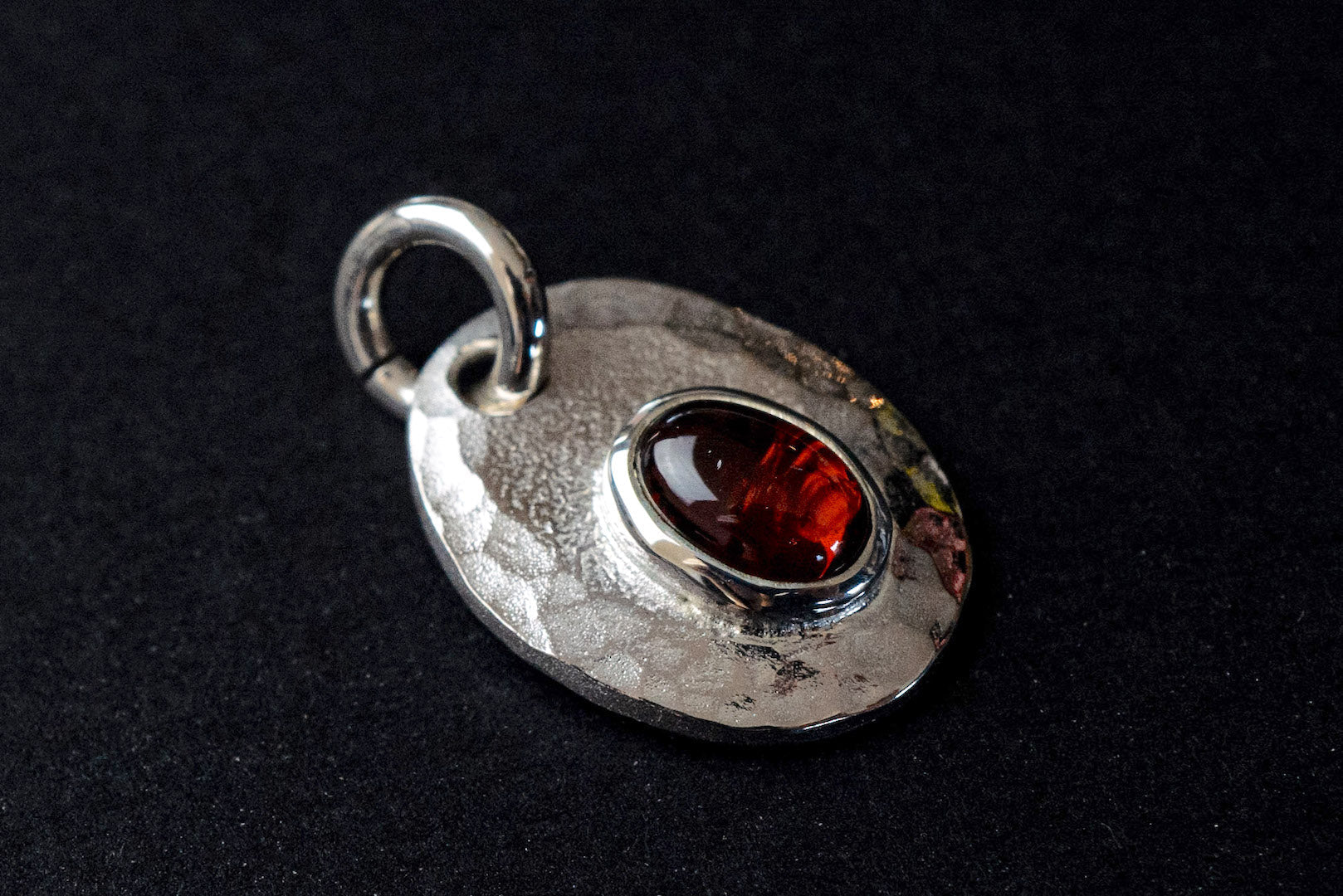 Legend Size Small "Plate" Pendant With Red Garnet (P-1-GN)