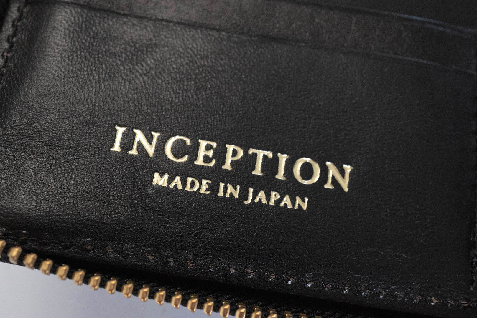 Inception by Accel Co. Horsehide Round Short Wallet (Black Tea-core)