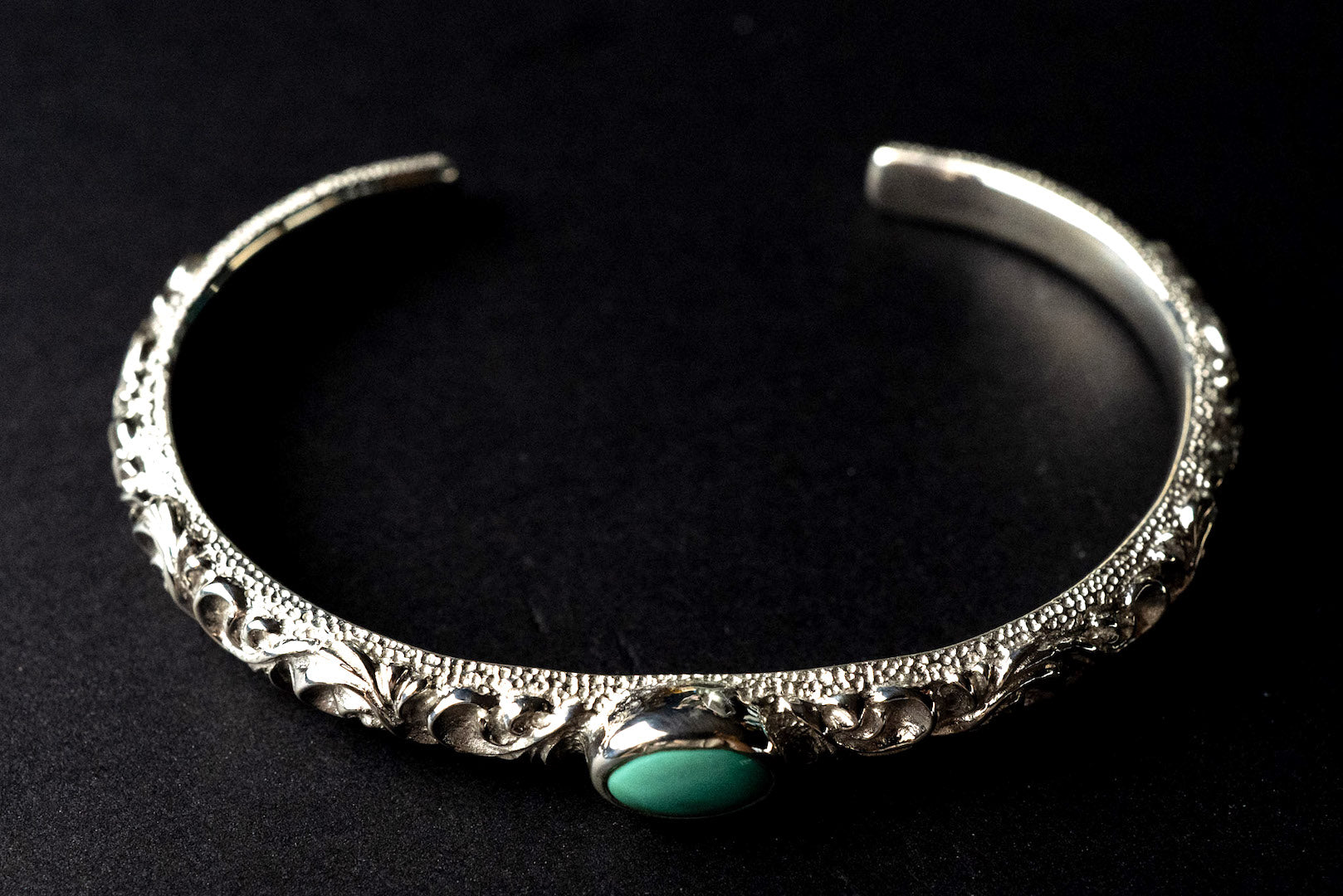 Legend 6mm "Ivy"  Silver Bangle With Turquoise (B-83-TQ)