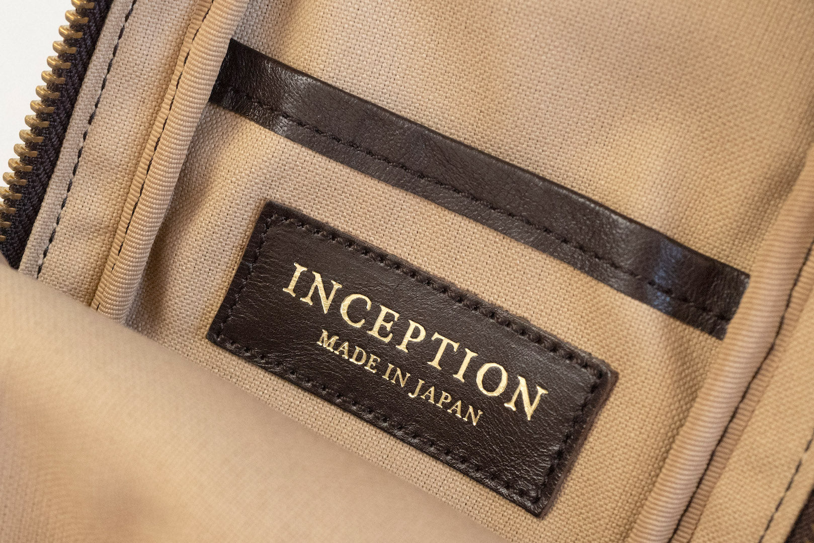 Inception by Accel Company Horsehide Utility Pouch Bag (Brown Tea-cored)