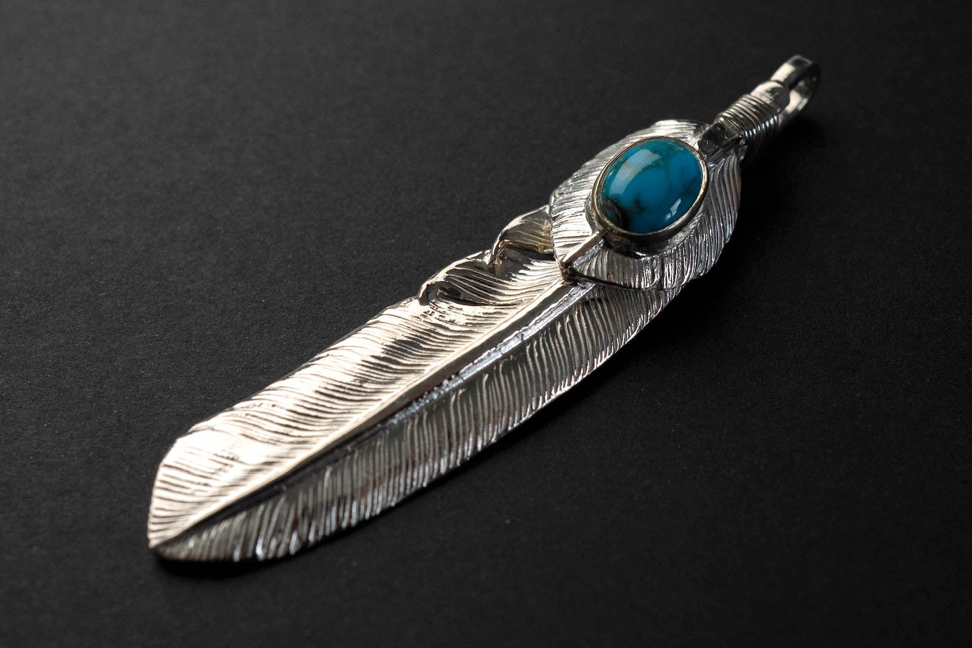 First Arrow's Large Feather Silver Pendant With Turquoise (P-358)